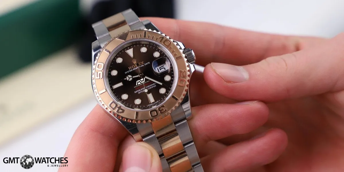 Hand Wound vs Automatic Watches