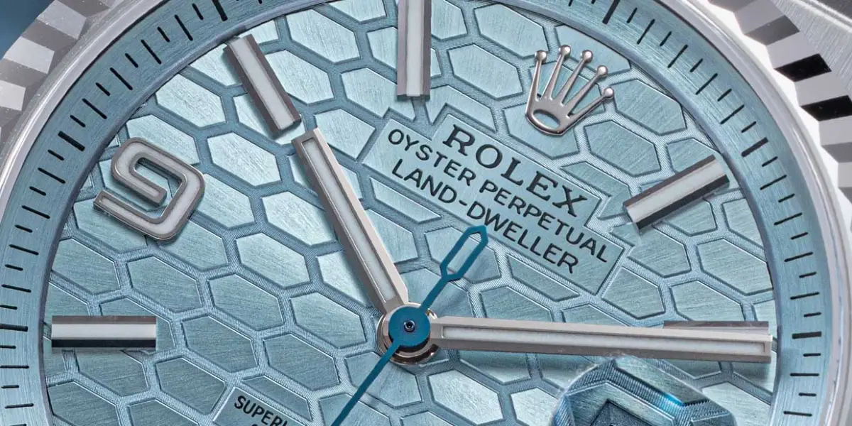 Land-Dweller’s Features